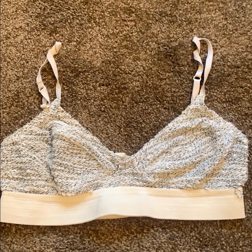 Silence & noise Bralette - Picture 1 of 3